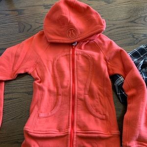 Lululemon size 2 orange scuba hoodie!